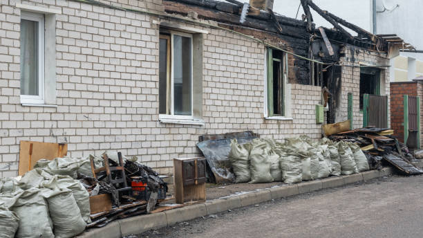 24/7 Emergency Fire Damage Removal experts in Inglis, FL